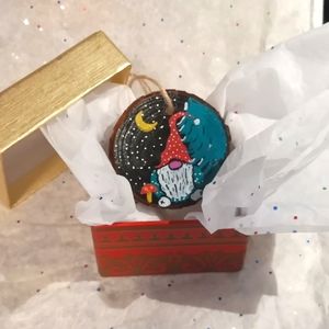 HANDPAINTED GNOME WOODSLICE ORNAMENT